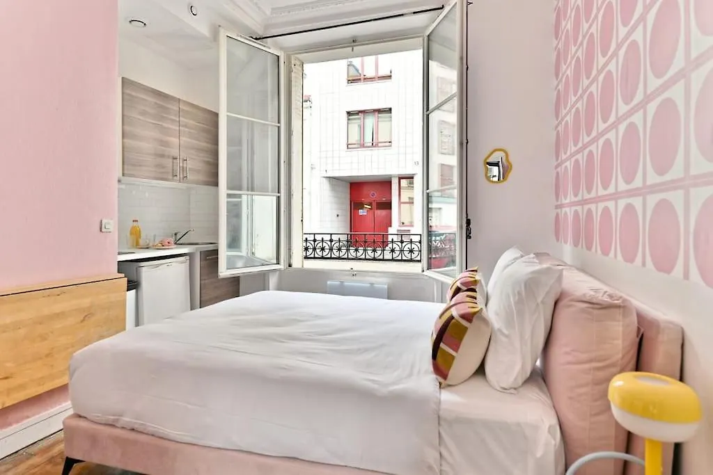 Studio Central Proche Vaugirard - II Paris